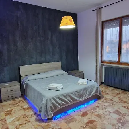 Umberto House * 니차몬페라토